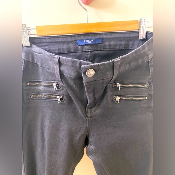 Fidelity Stretchy Black Zipper Jeans/Pants - Picture 2 of 7